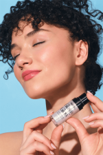 سرم جوانساز و آبرسان شاین دار پاستل GLASSY GLOW حجم 15 میل - تصویر 3