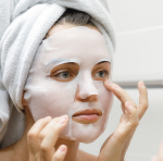 ماسک ورقه ای 10 تایی صورت روشن کننده پوست دکتر تونا فارماسی - تصویر 2